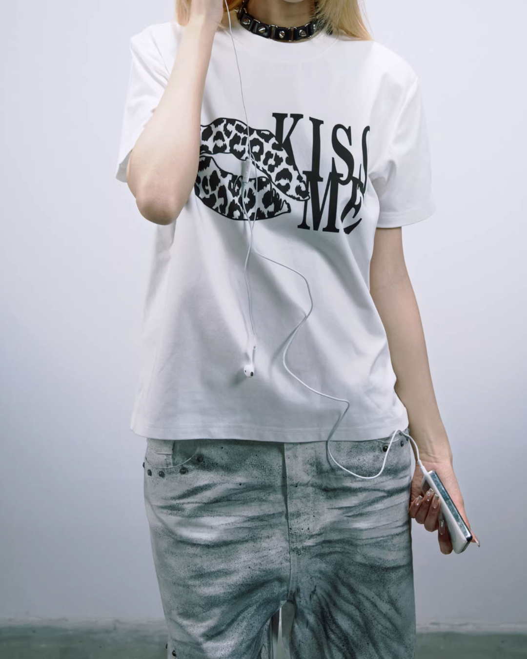 リップデザイン短丈Tシャツ　FM0020