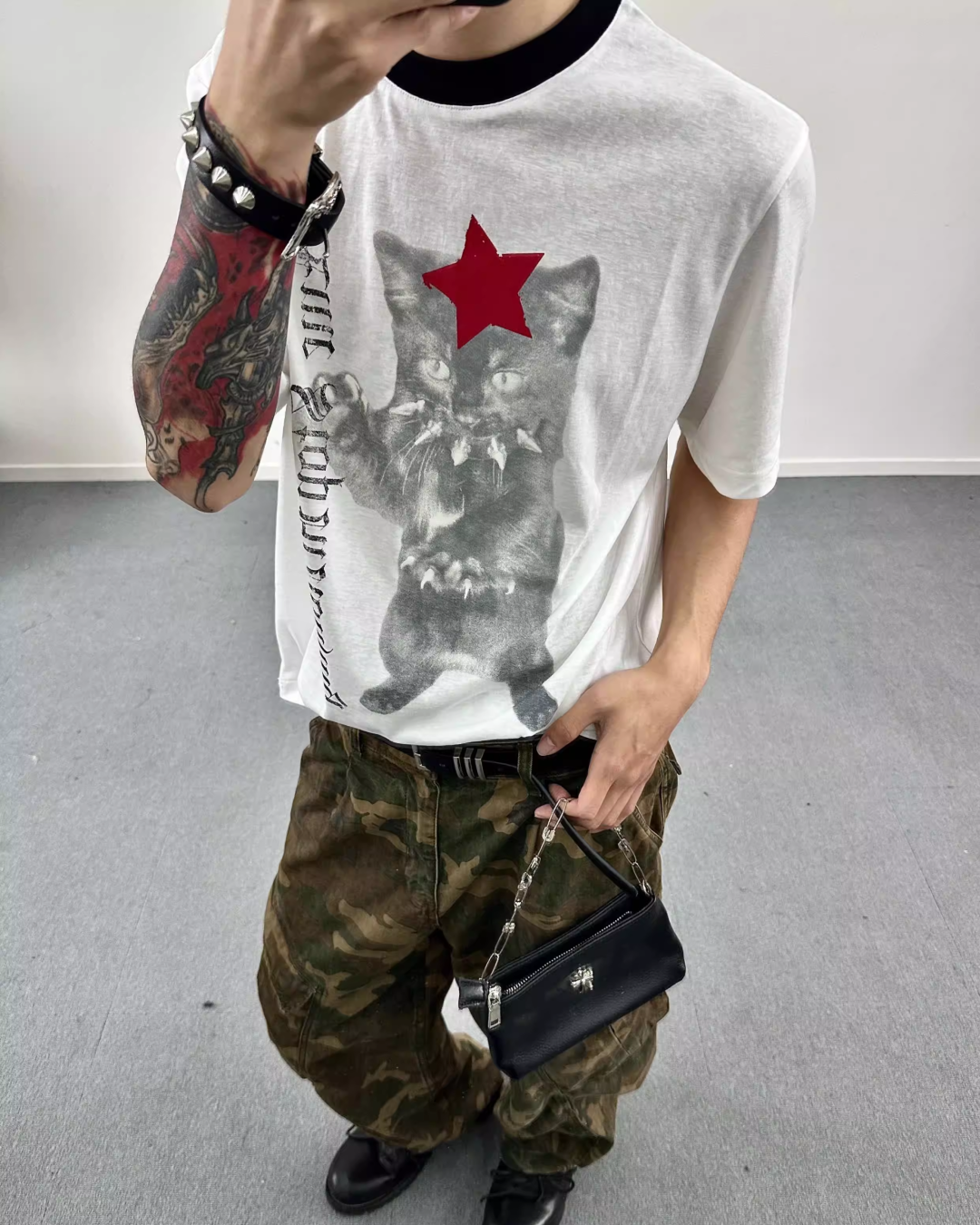 キャットリンガーTシャツ　FM0038