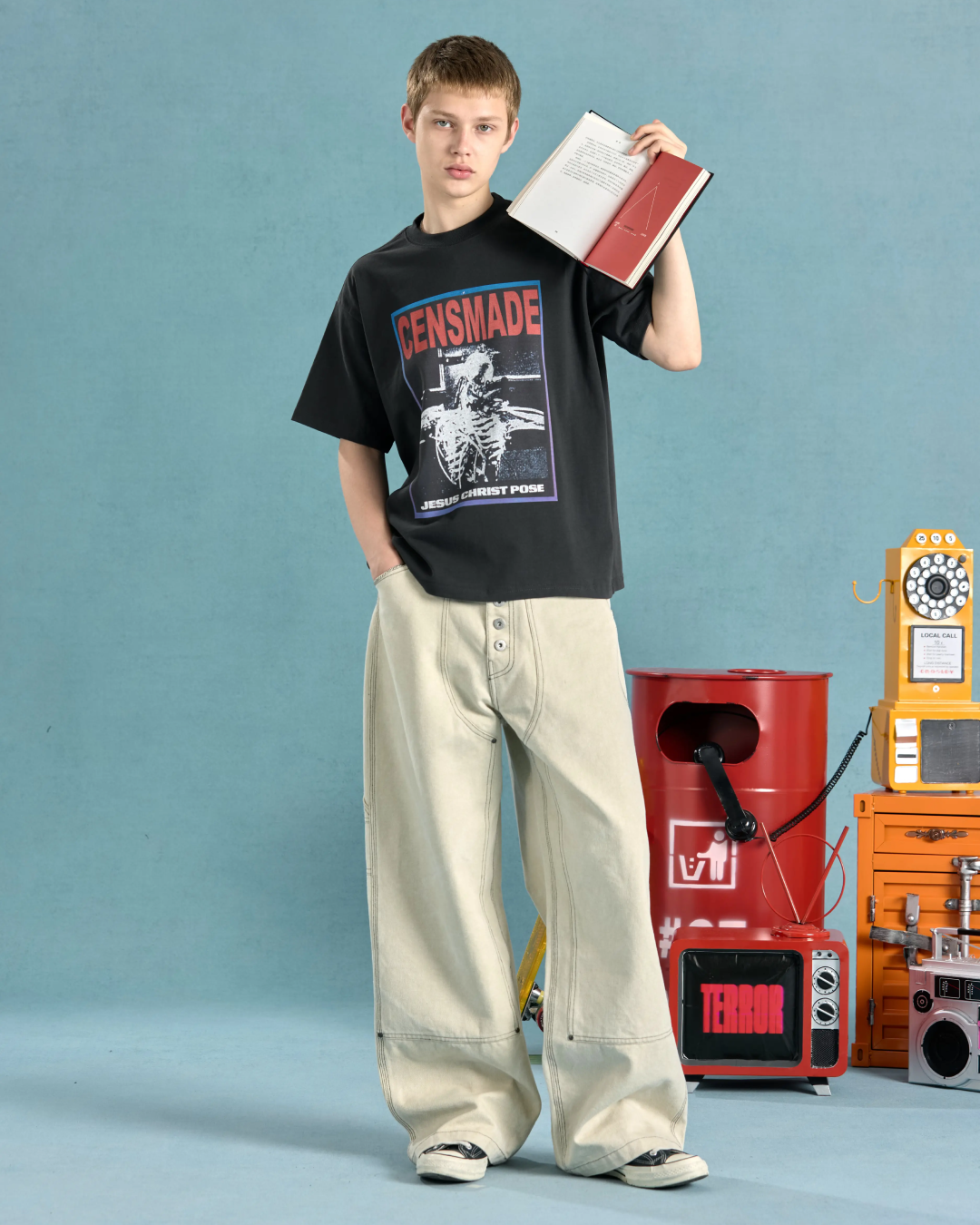 スクエアボーンデザイン短丈Tシャツ　FM0079
