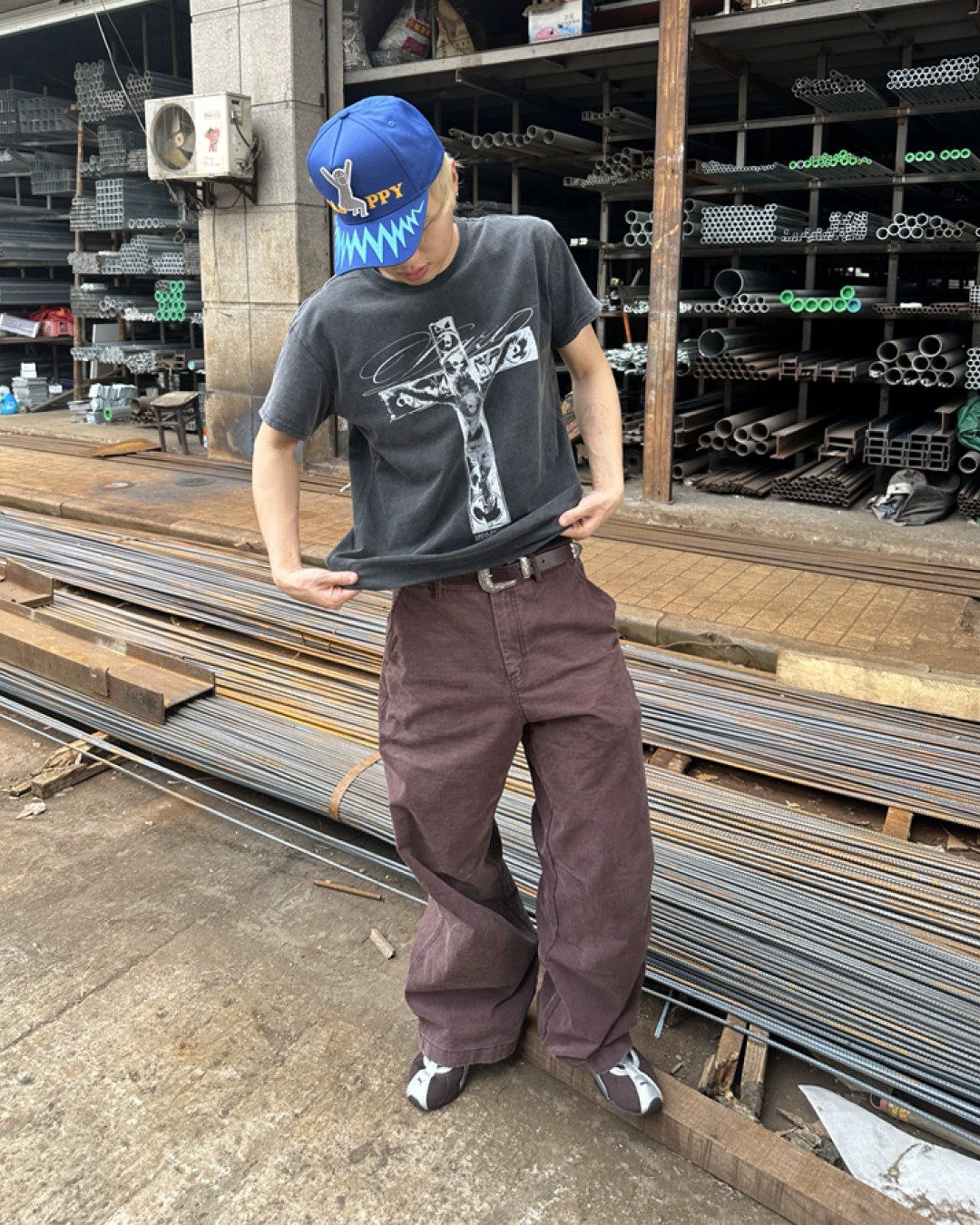 ウォッシュブラッククロス短丈Tシャツ FM0114