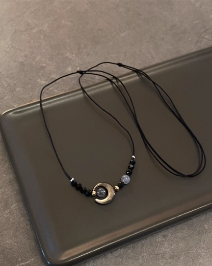 ブラックストリングムーンネックレス　L0087