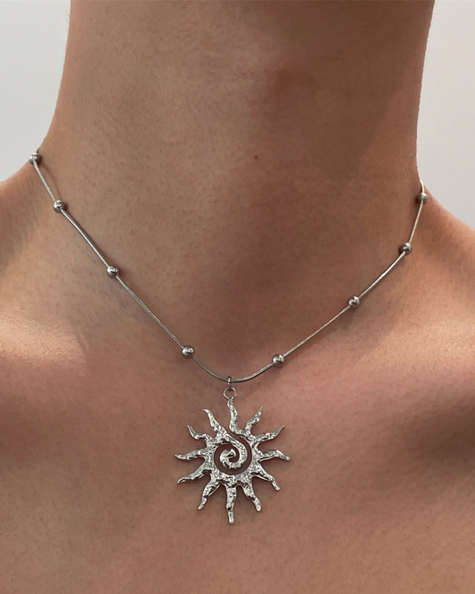 シルバーサンモチーフネックレス　L0101