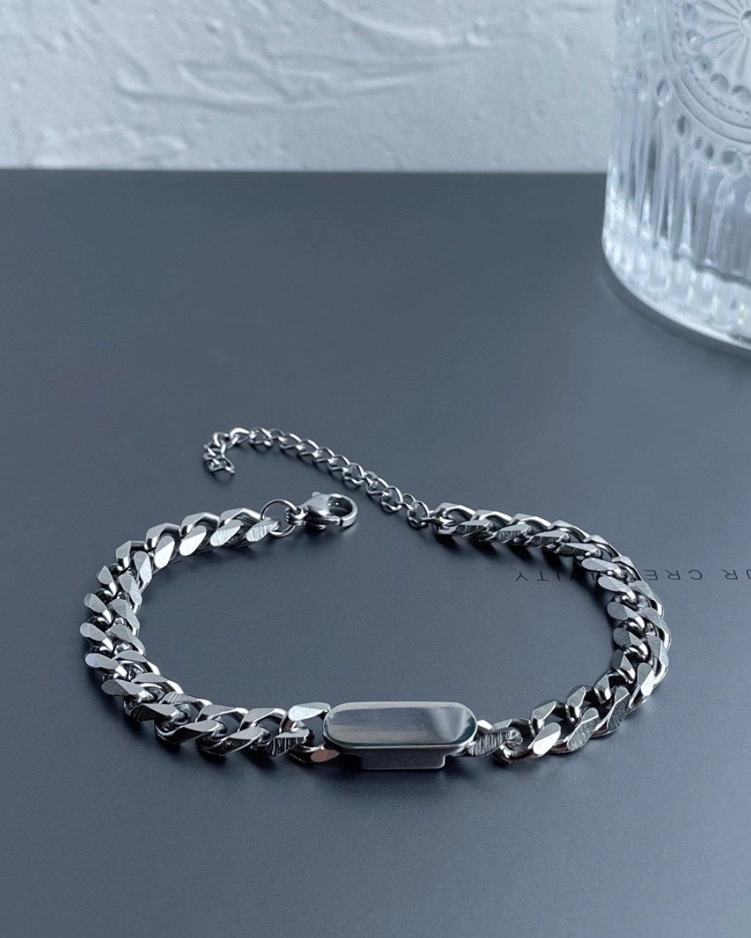 シルバースクエアチャームブレスレット　L00144