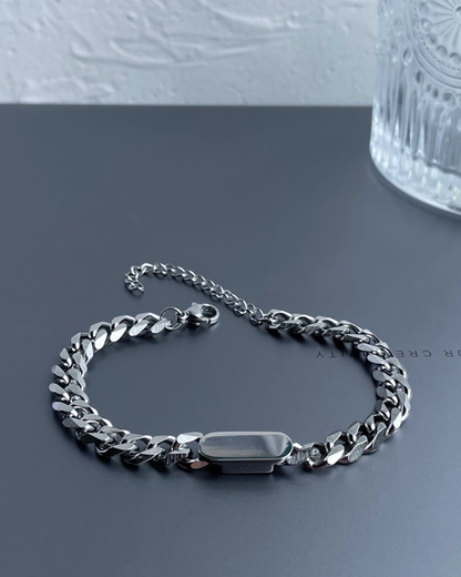 シルバースクエアチャームブレスレット　L00144