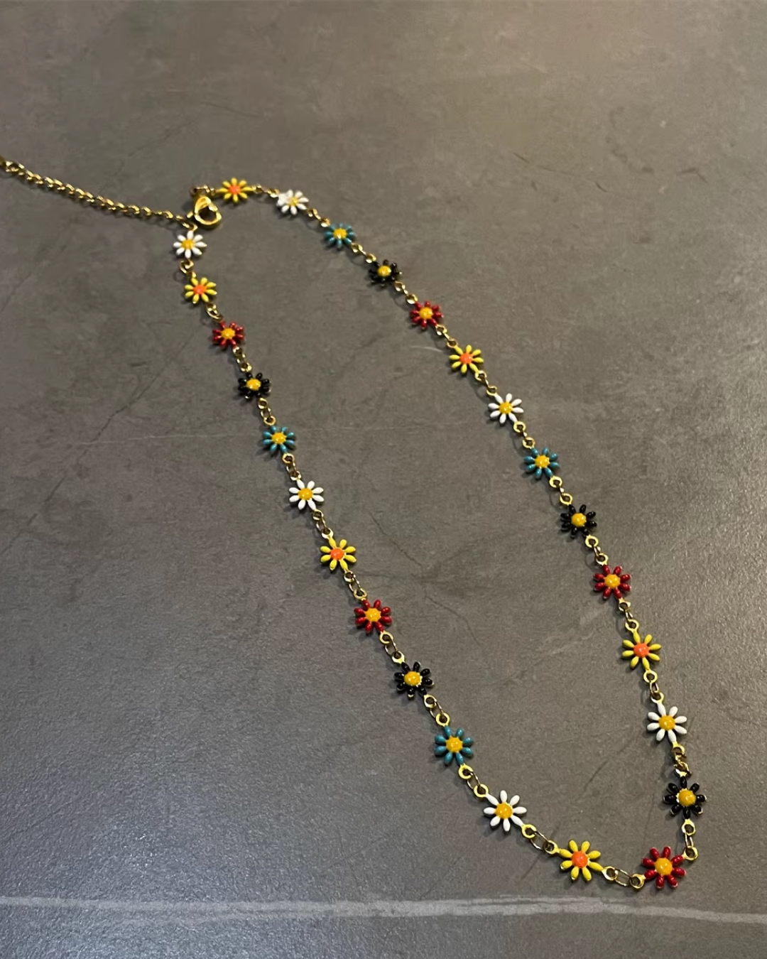 マルチフラワーモチーフネックレス　L0192