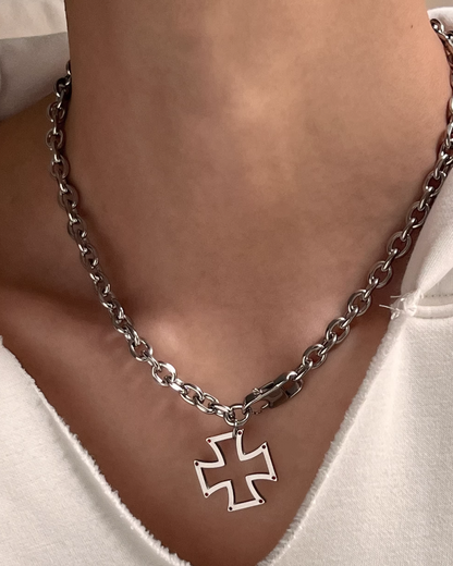 クロスフレームネックレス　L0201