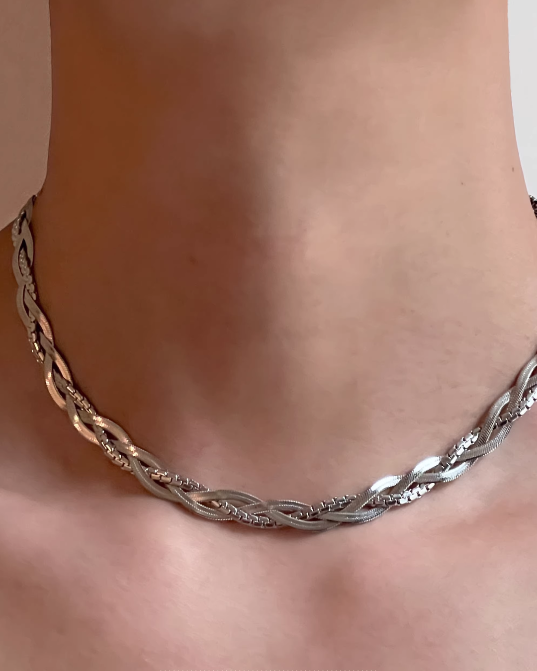 シルバーインターワインネックレス　L0273