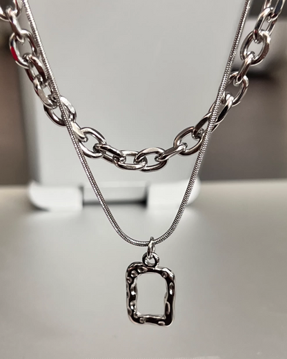 ダブルシルバーチャームネックレス　L0276