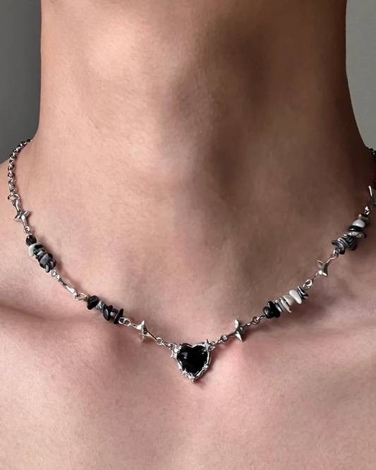 ブラックハートチャームネックレス　L0304