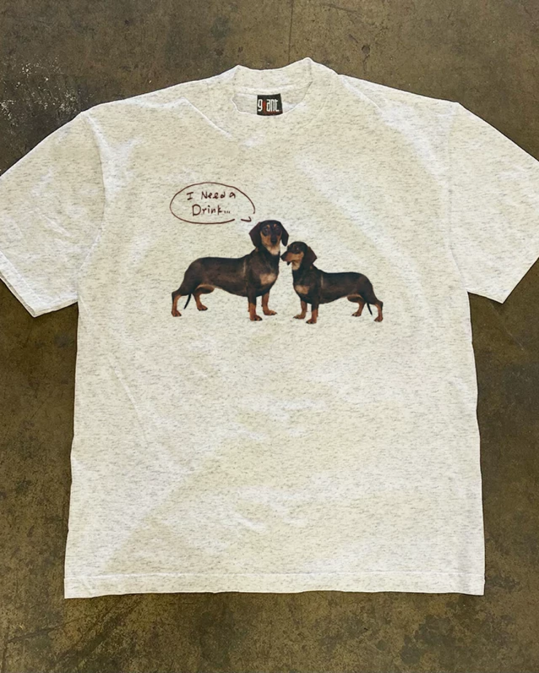 ダックスフンドTシャツ L0373
