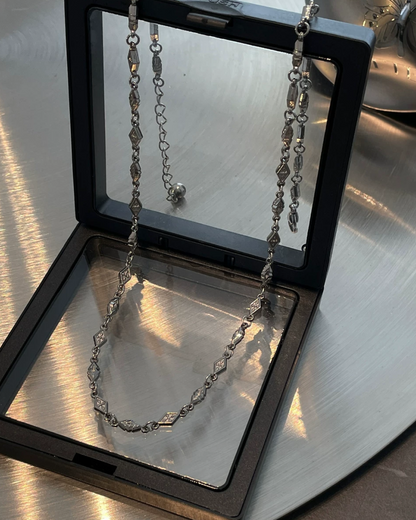 ダイアモンドシェイプシルバーネックレス　L0474