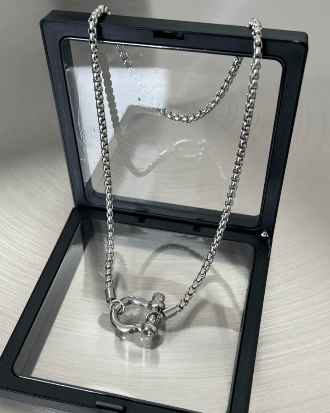 シルバーデザインモチーフネックレス　L0549