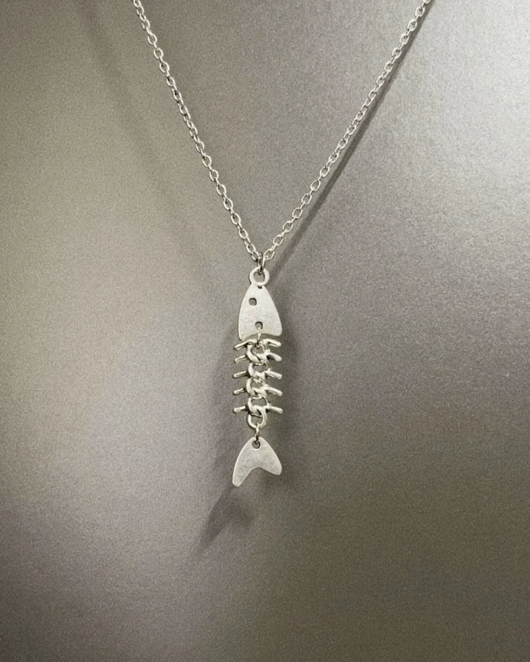 フィッシュボーンネックレス　L0645