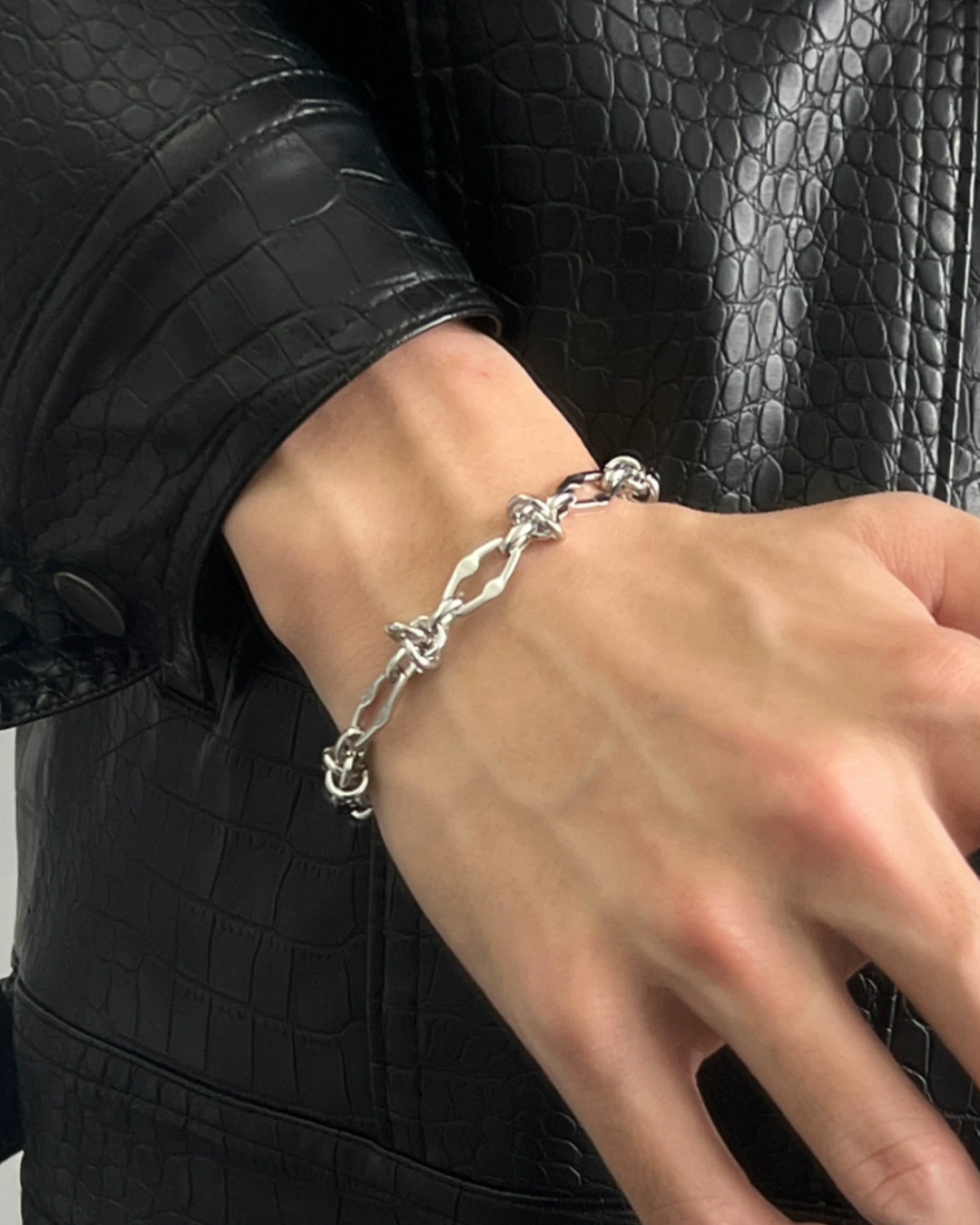 シルバーコネクトデザインブレスレット　L0778