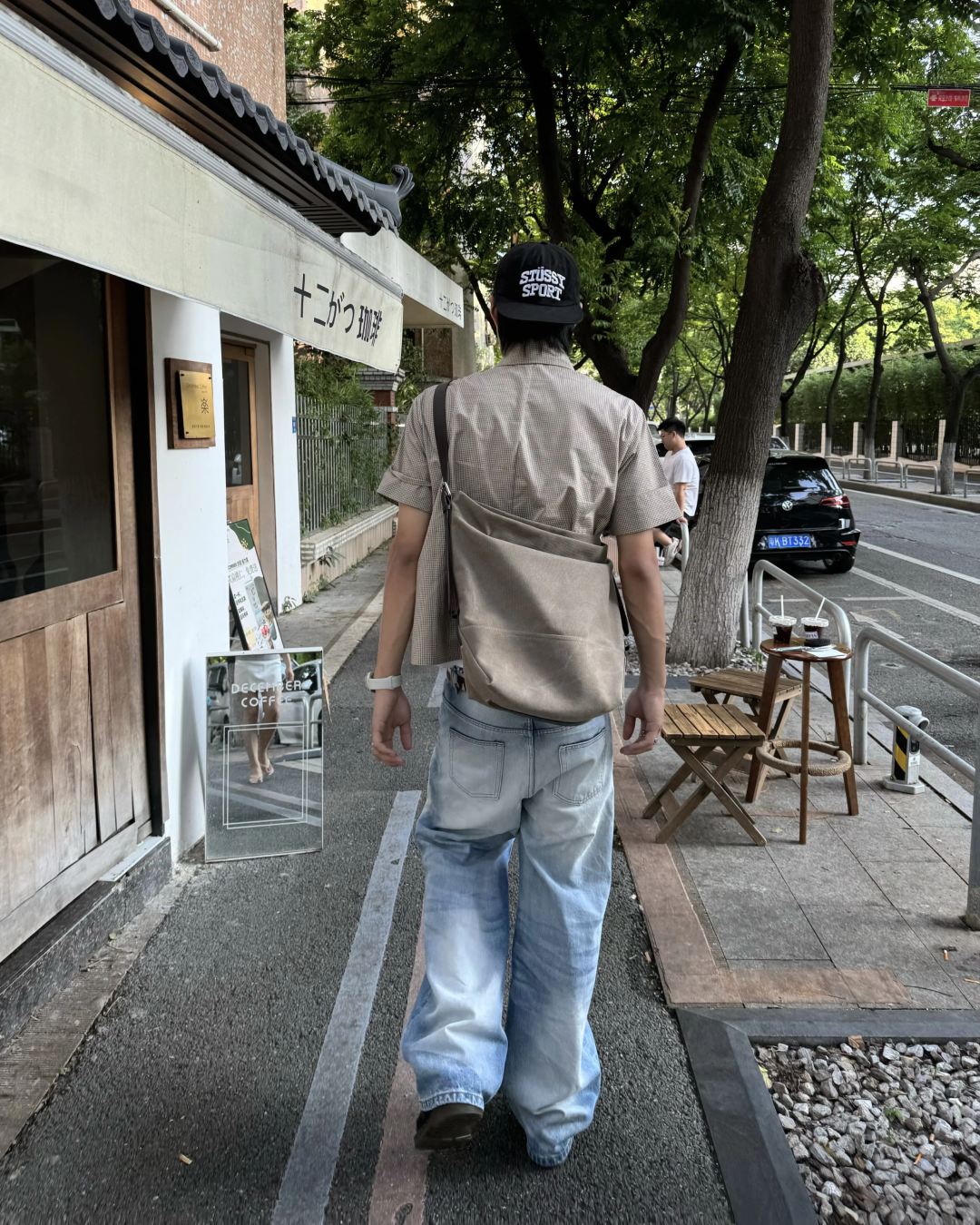 ウォッシュブルーAラインデニムパンツ　MN0023