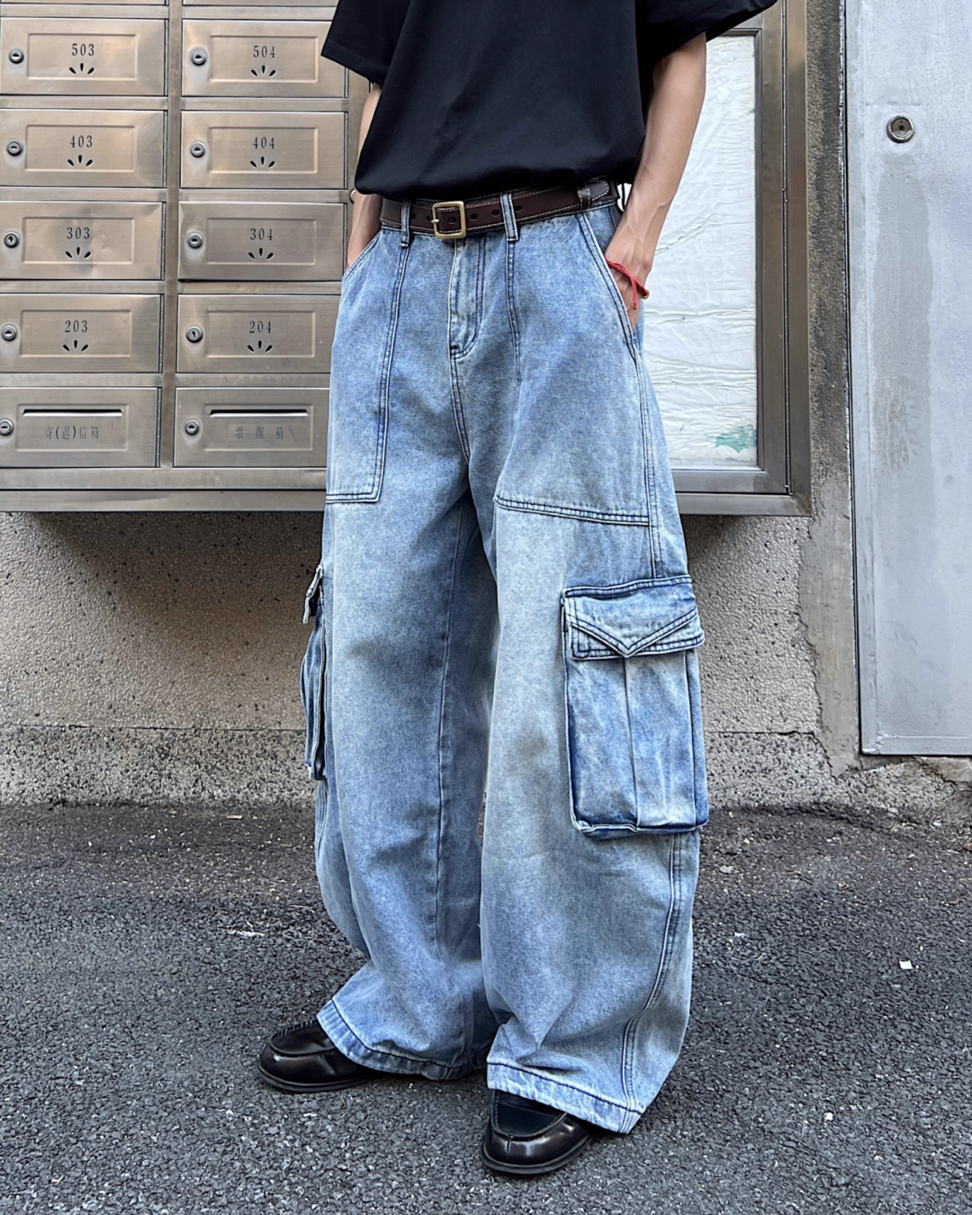 ウォッシュバギーブルーデニムパンツ　SO0010