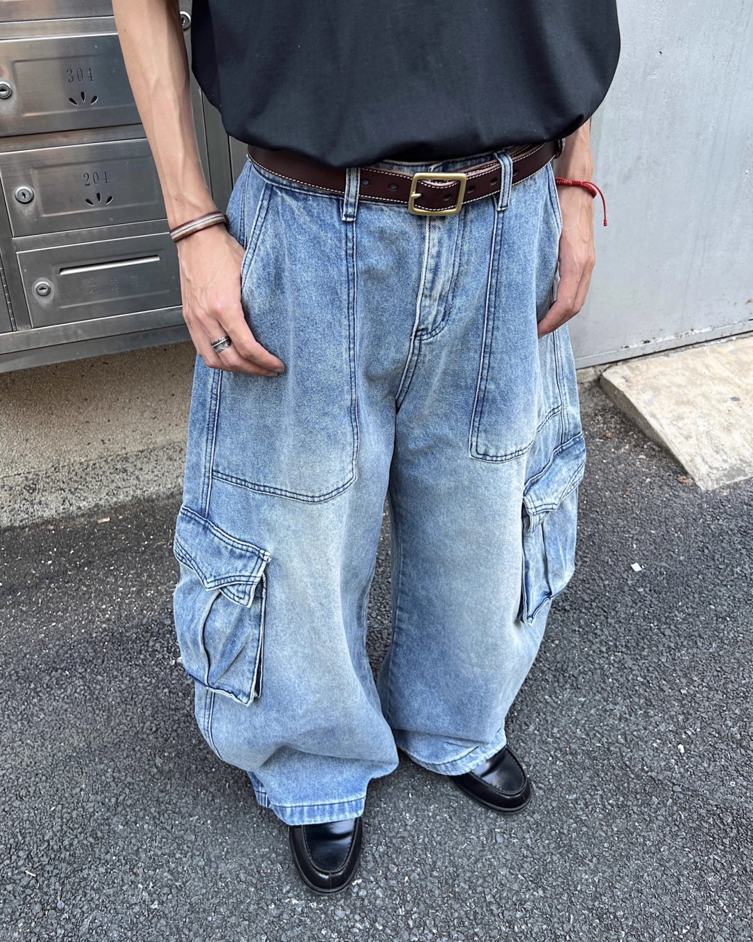 ウォッシュバギーブルーデニムパンツ　SO0010