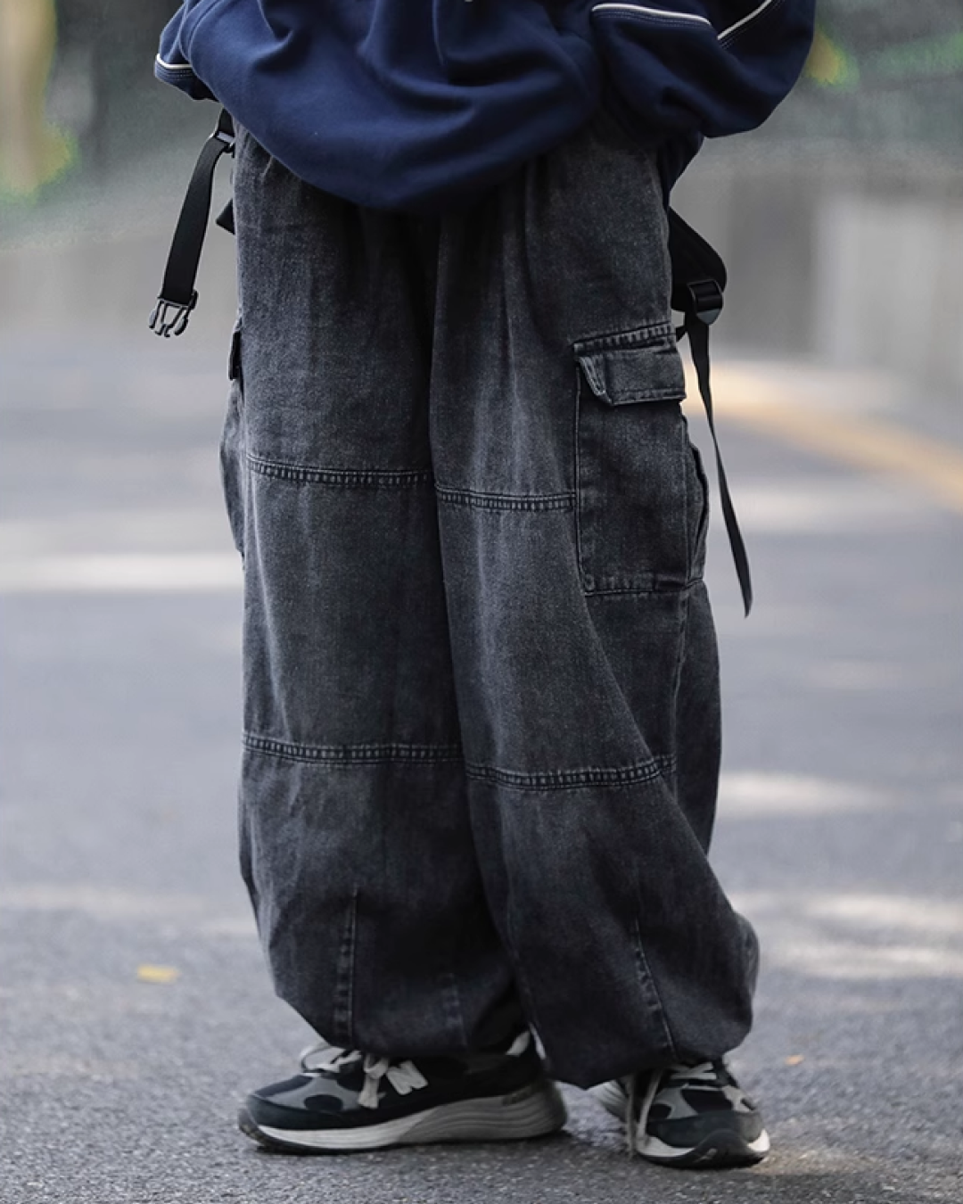 ドローコードワイドバルーンデニムパンツ Z0059